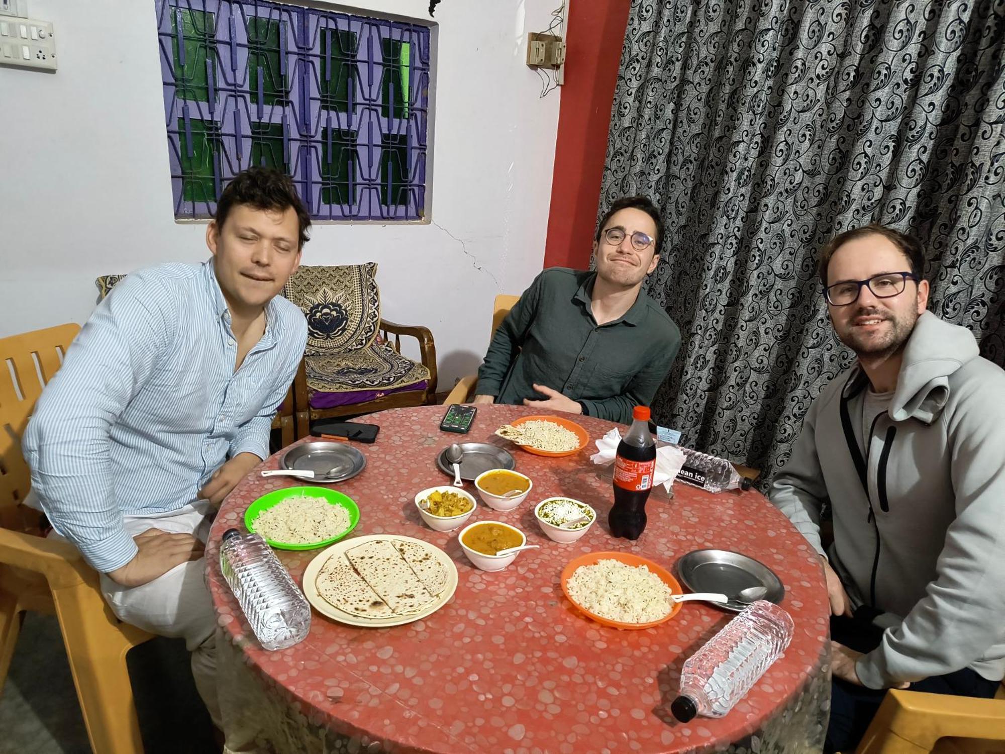 Holiday Home Stay Khadzsuráhó Kültér fotó